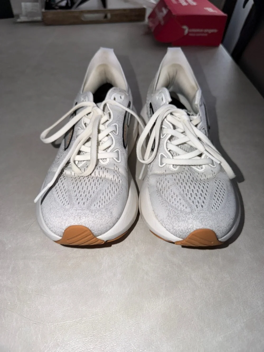 Brooks Women’s Glycerin 22 Running Shoes - Picture 10 of 11